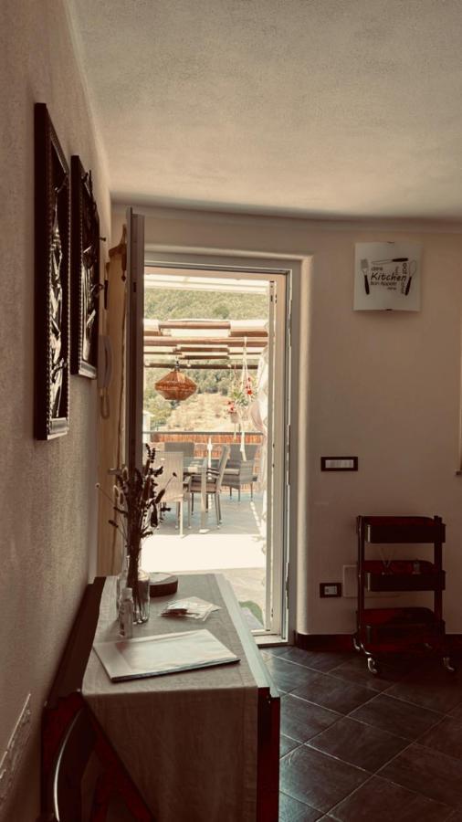 La Tra Cinque Terre E Versilia Ameglia