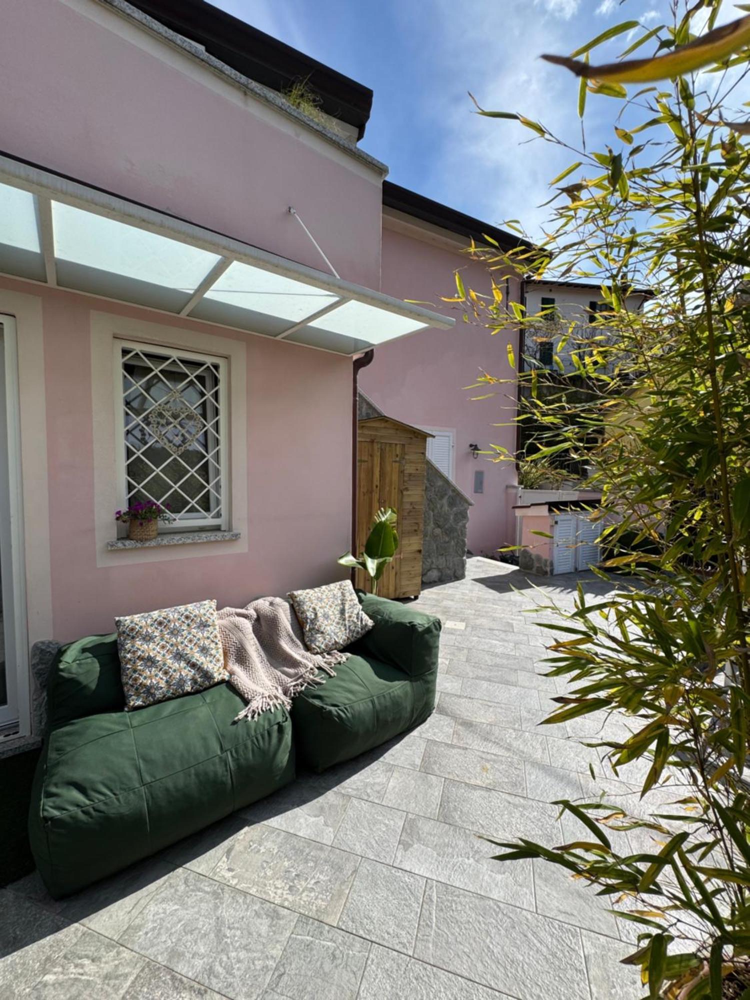 La Tra Cinque Terre E Versilia Holiday home Ameglia