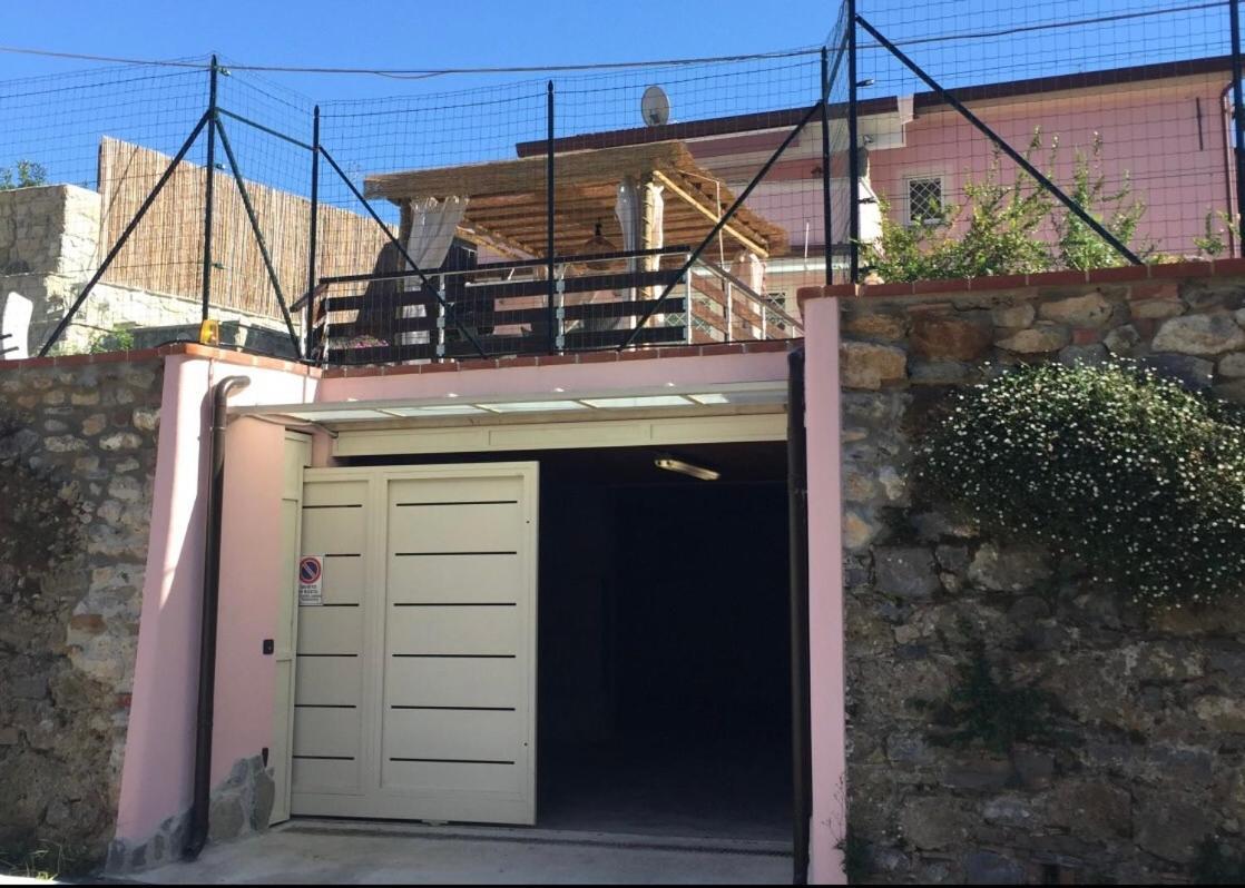 La Tra Cinque Terre E Versilia Ameglia